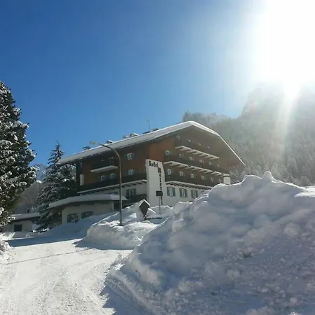 Park Mater Dei Pozza di Fassa