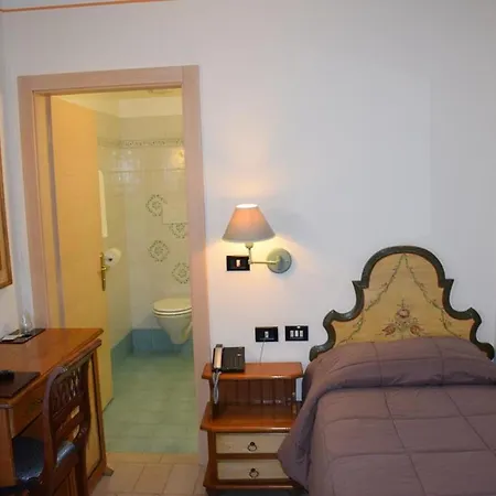 Park Mater Dei 3*